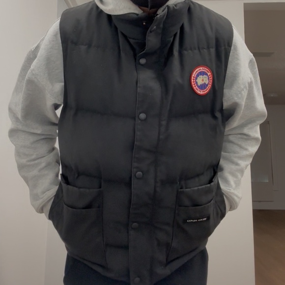Canada Goose Other - Authentic Canada Goose Crew Vest jacket